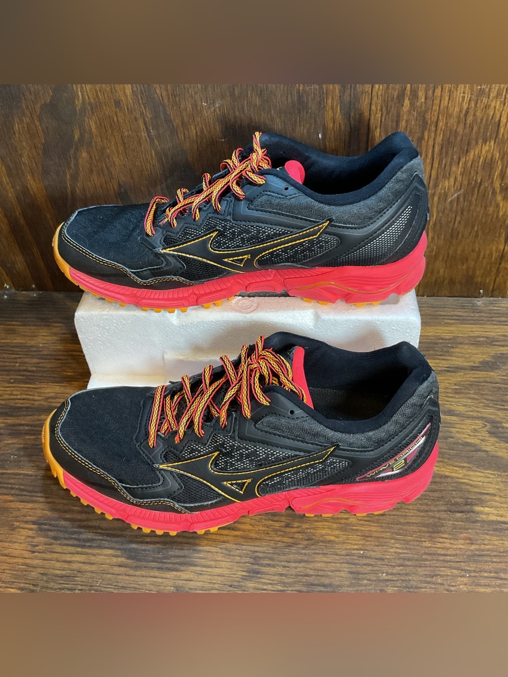 Mizuno Shoes Womens Size 9.Black Trail Running Michelin Sneaker Wave Daichi 2
